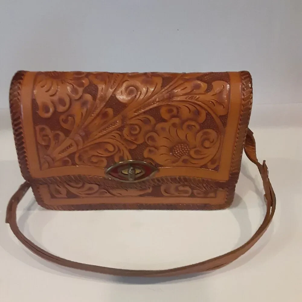 Vintage Hand Tooled Leather Shoulder/Handbag Adjustable Tobacco
